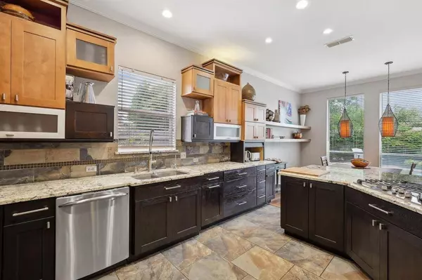 6606 Meade Drive, Colleyville, TX 76034