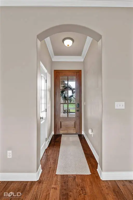 209 Roanoke Circle, Benton, LA 71006