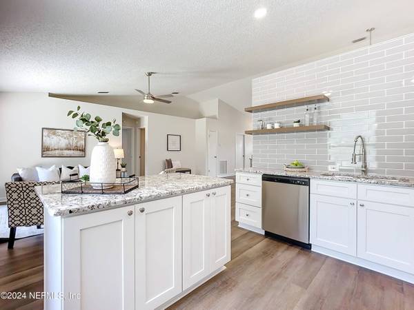 6080 DAVON ST, Jacksonville, FL 32244