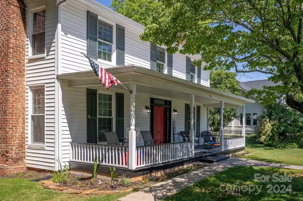 710 North Main AVE, Newton, NC 28658