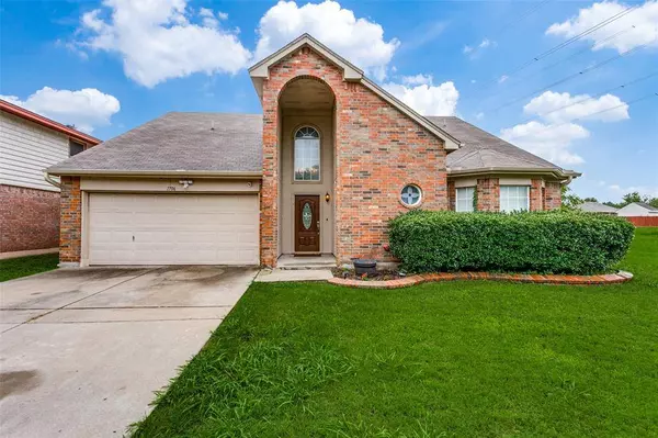1706 Winter Pass Trail, Arlington, TX 76002