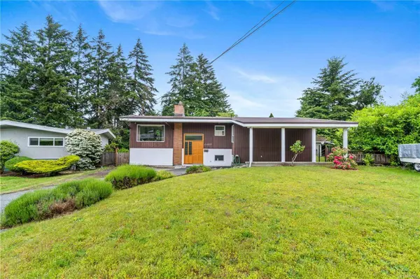 1207 Thunderbird Dr, Nanaimo, BC V9S 2P4