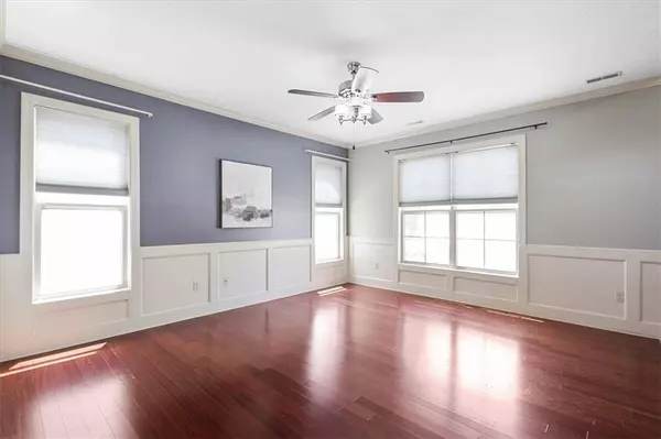 918 Drum DR, Lawrence, KS 66049