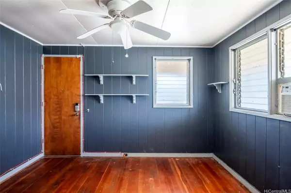 99-143 Pamoho Place, Aiea, HI 96701