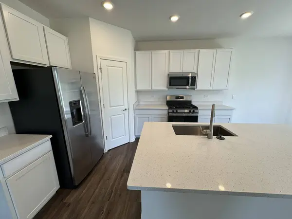 1201 Draper Road, Mchenry, IL 60050