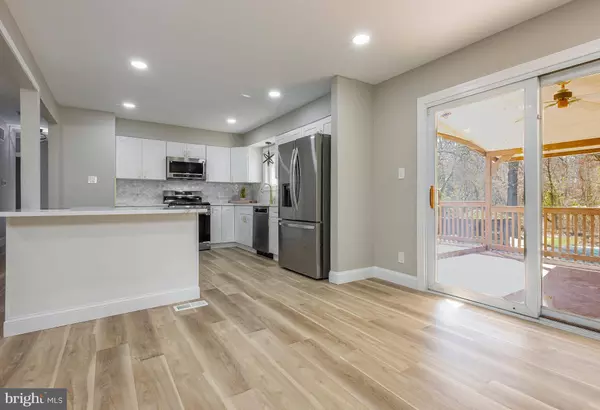 749 RARITAN AVE, Atco, NJ 08004