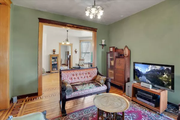 161 N Lorel Avenue, Chicago, IL 60644