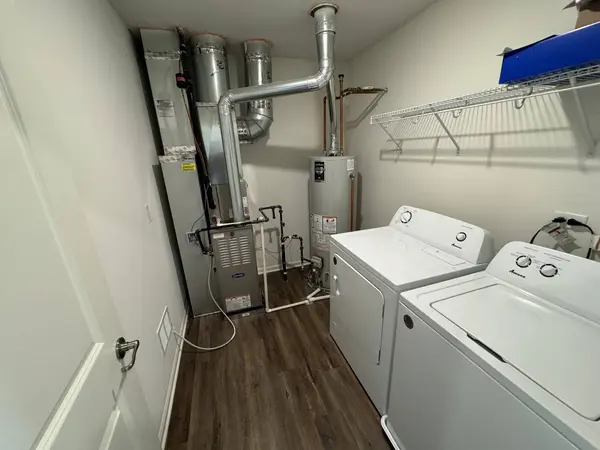 1201 Draper Road, Mchenry, IL 60050