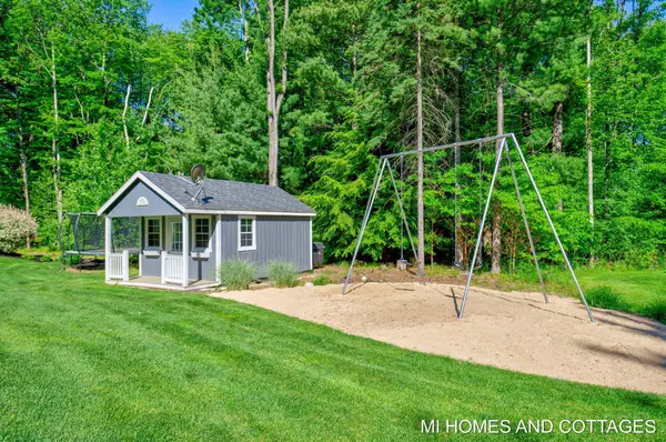 17881 West Spring Lake Road, Spring Lake, MI 49456