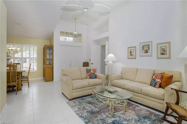 846 Charlemagne BLVD, Naples, FL 34112