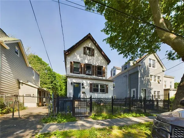 441 S 8th AVE, Mount Vernon, NY 10550