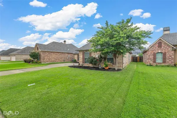 209 Roanoke Circle, Benton, LA 71006