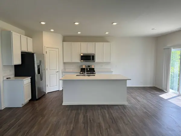 1201 Draper Road, Mchenry, IL 60050