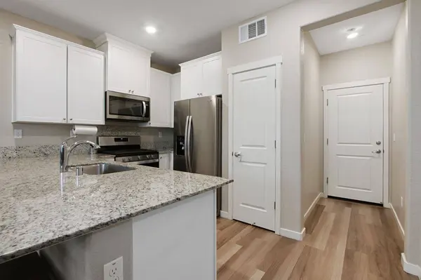 4086 Prosser ST, West Sacramento, CA 95691