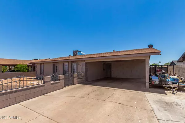 1519 E EL MORO Avenue, Mesa, AZ 85204
