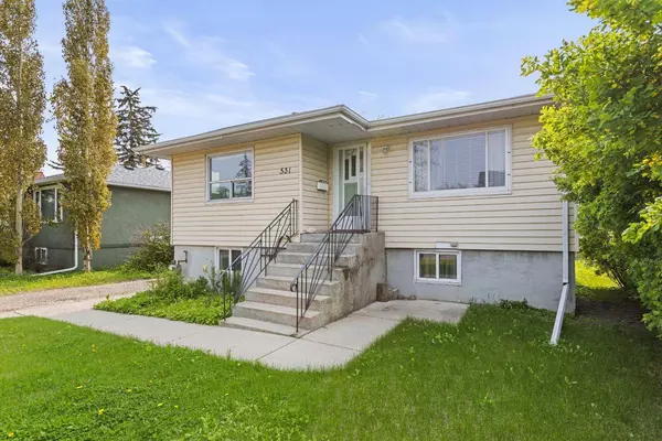 531 29 ST NW, Calgary, AB T2N 2T4