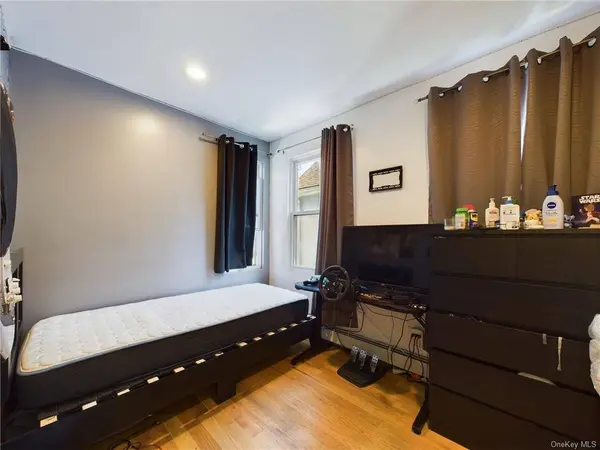 441 S 8th AVE, Mount Vernon, NY 10550