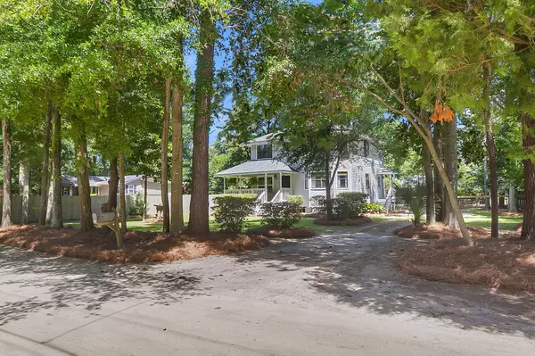 1154 East And West Rd, Charleston, SC 29412