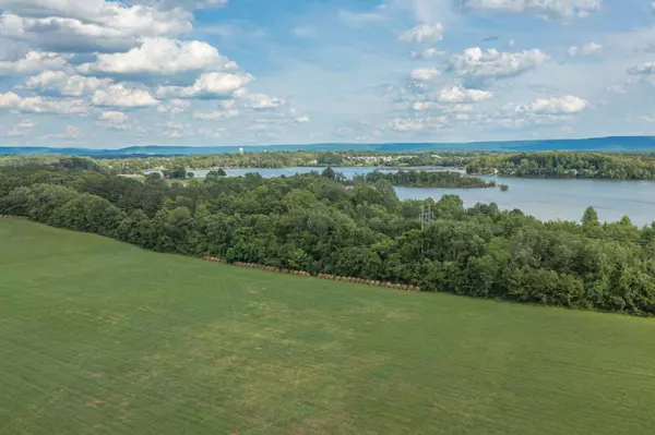 289 Van Has Ln, Winchester, TN 37398