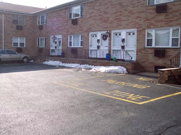 1105 Dill Ave, Linden City, NJ 07036