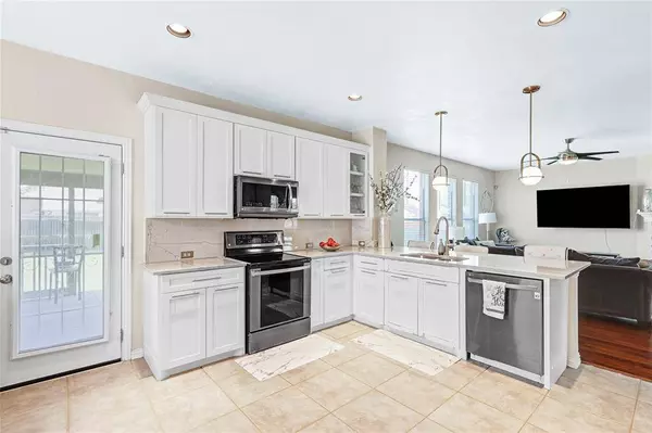 5328 Lake Gardens Drive, Grand Prairie, TX 75052