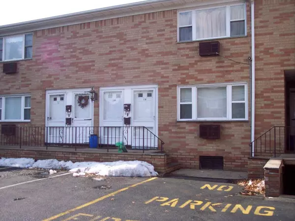 1105 Dill Ave, Linden City, NJ 07036