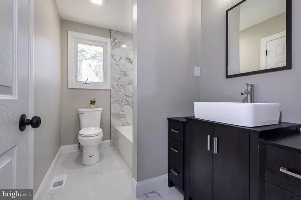 749 RARITAN AVE, Atco, NJ 08004