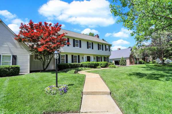 11469 Valley Meadow DR, Zionsville, IN 46077