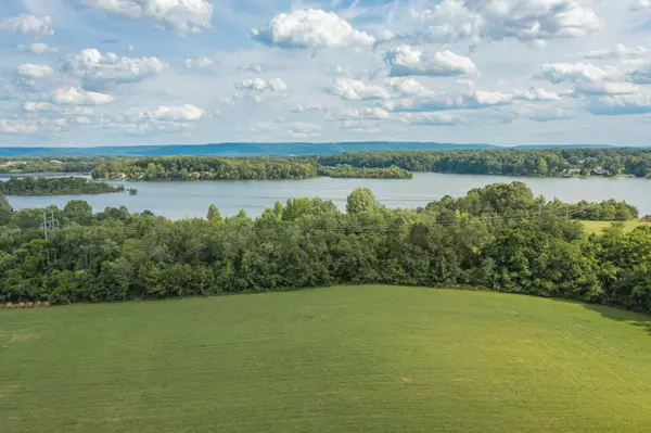 289 Van Has Ln, Winchester, TN 37398