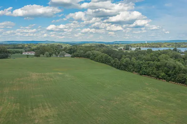 289 Van Has Ln, Winchester, TN 37398