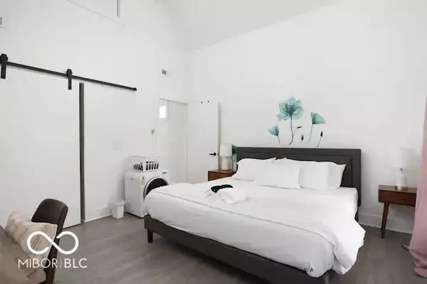 957 Lexington AVE, Indianapolis, IN 46203