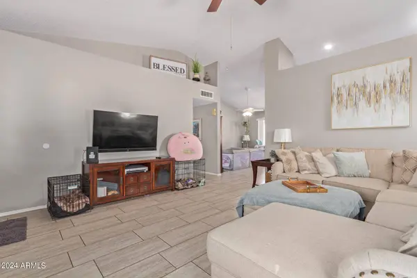 4820 W BUTLER Drive, Chandler, AZ 85226