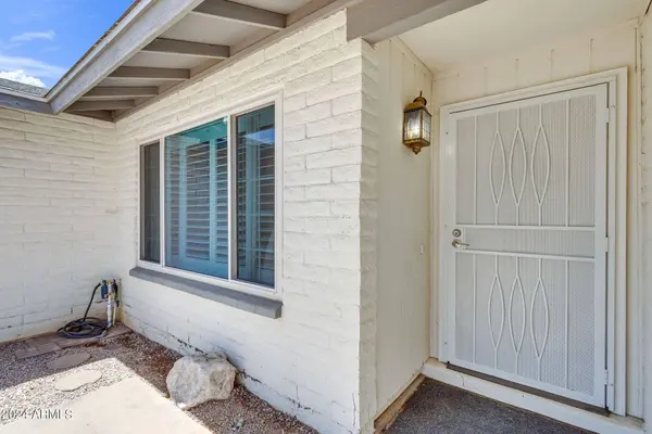 1110 W MISSION Drive, Chandler, AZ 85224