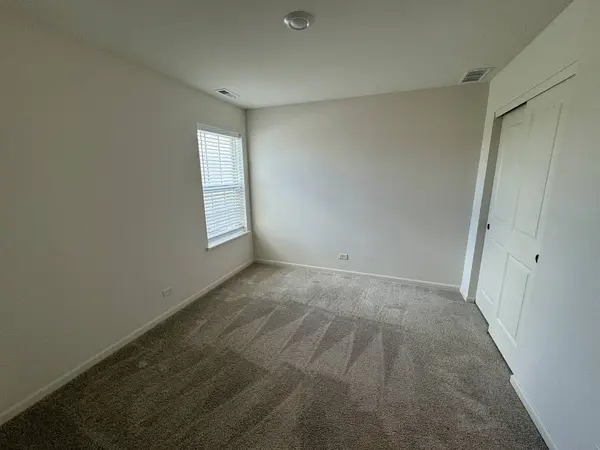 1025 Draper Road, Mchenry, IL 60050