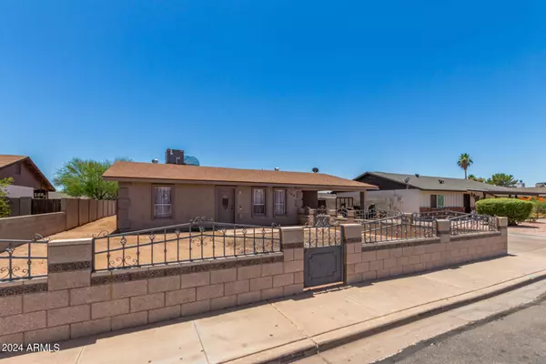 1519 E EL MORO Avenue, Mesa, AZ 85204