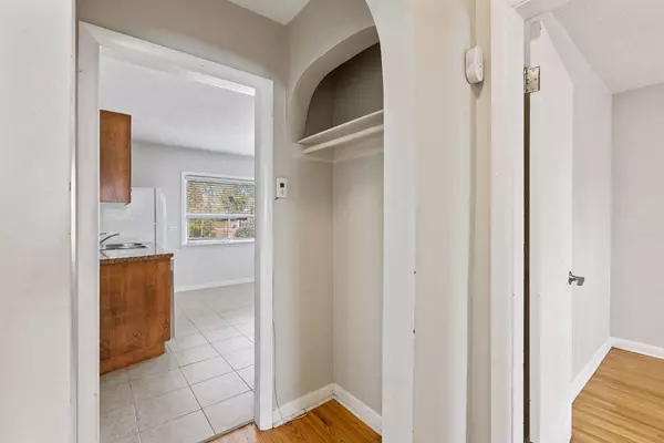 531 29 ST NW, Calgary, AB T2N 2T4