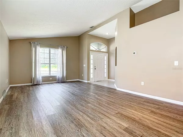 2897 DOE RUN TRL, Orange City, FL 32763