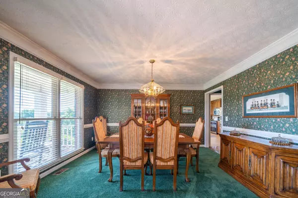 12 Etowah Ridge TRL SE, Cartersville, GA 30120