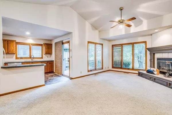 8311 W Garden Ridge St, Wichita, KS 67205