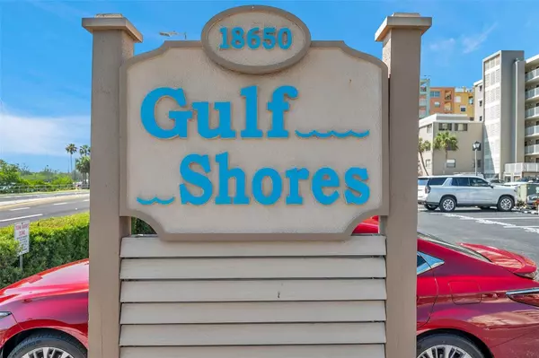 18650 GULF BLVD #402, Indian Shores, FL 33785