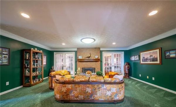 12 Etowah Ridge TRL SE, Cartersville, GA 30120