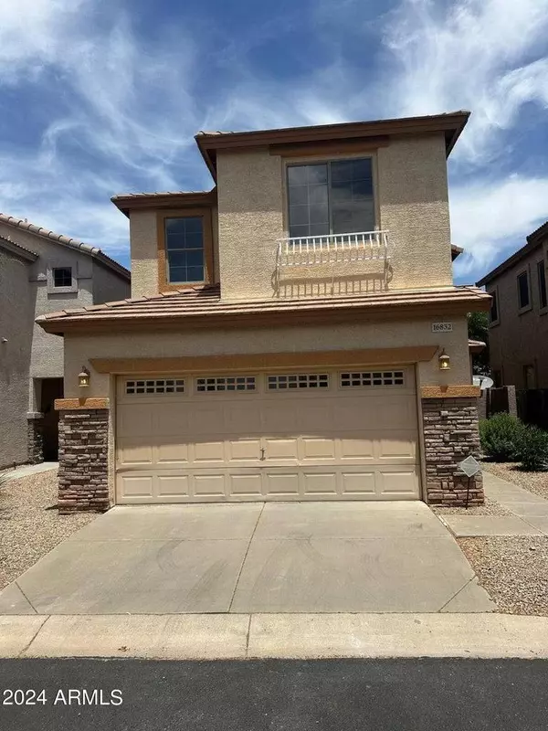 16832 S Blue Ct, Phoenix, AZ 85048-2097