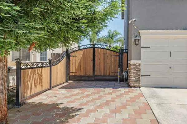 1749 Mary Augusta ST, Manteca, CA 95337