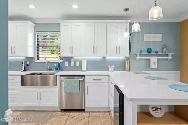 14114 DRAKES POINT DR, Jacksonville, FL 32224