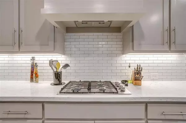 10352 Lola Road, Fort Worth, TX 76126