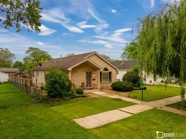 3213 GREEN Street, Steger, IL 60475