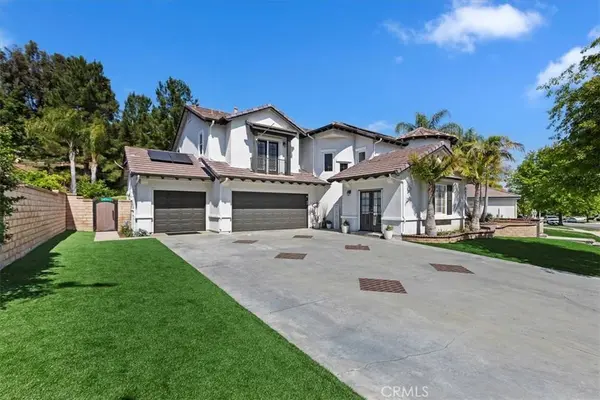 4476 Birdie DR, Corona, CA 92883