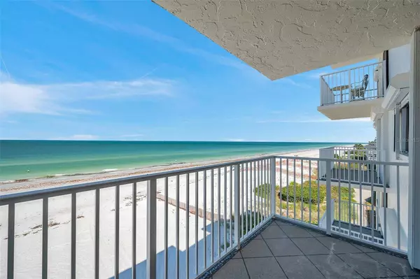 18650 GULF BLVD #402, Indian Shores, FL 33785