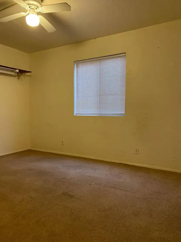 13200 Mountain RD NE, Albuquerque, NM 87112