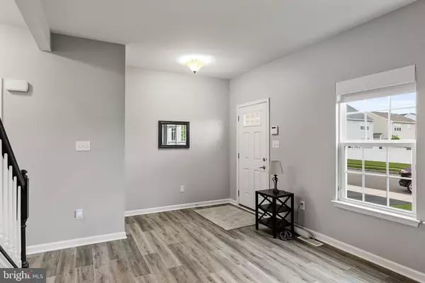 21 LONGLEAF LN, Swedesboro, NJ 08085